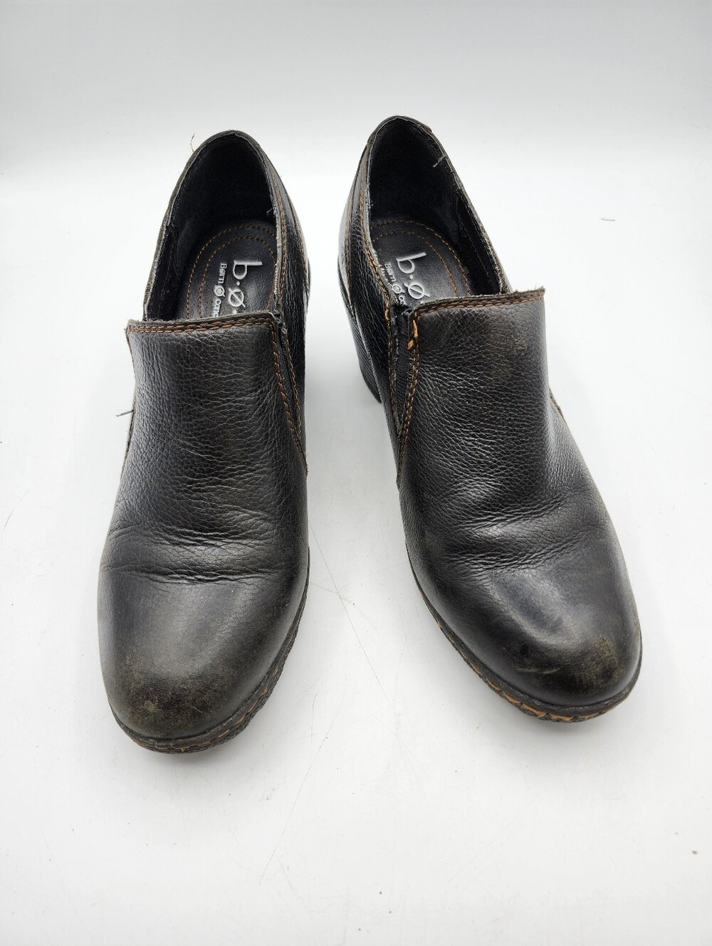 b.o.c. Women's Black Leather Ankle Booties